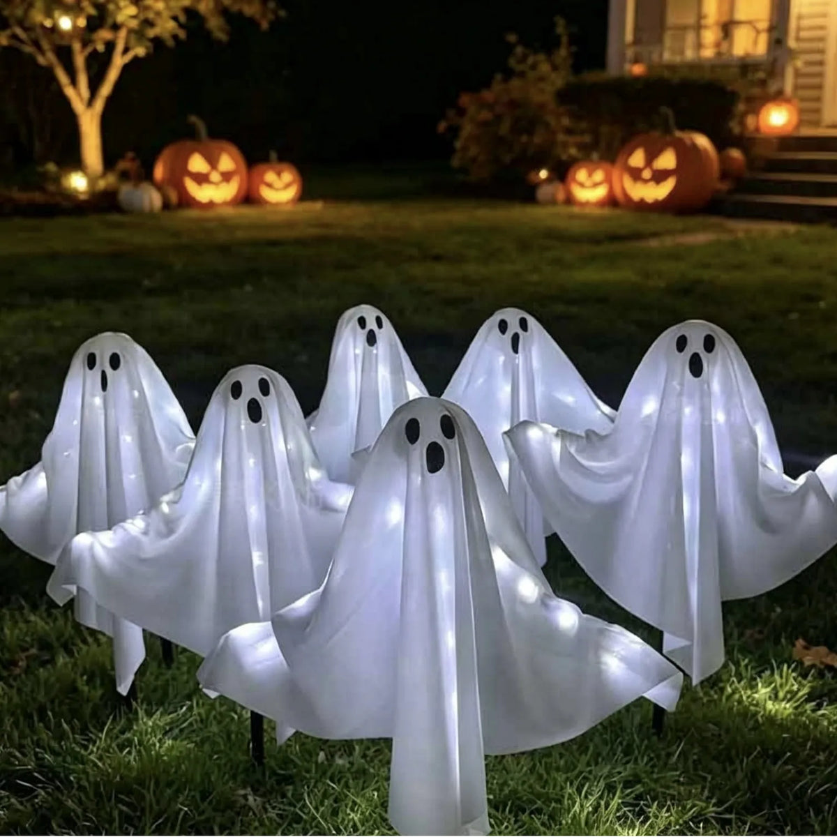 Halloween Glowing White Ghost Solar LED IP65 Waterproof Glowing Ghost Escape Scene Props for Halloween Garden Home Decor